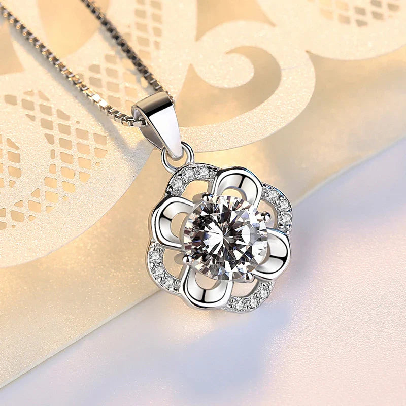 925 Sterling Silver Flower CZ Pendant Necklace